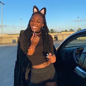 Meet your Posher, Janiya